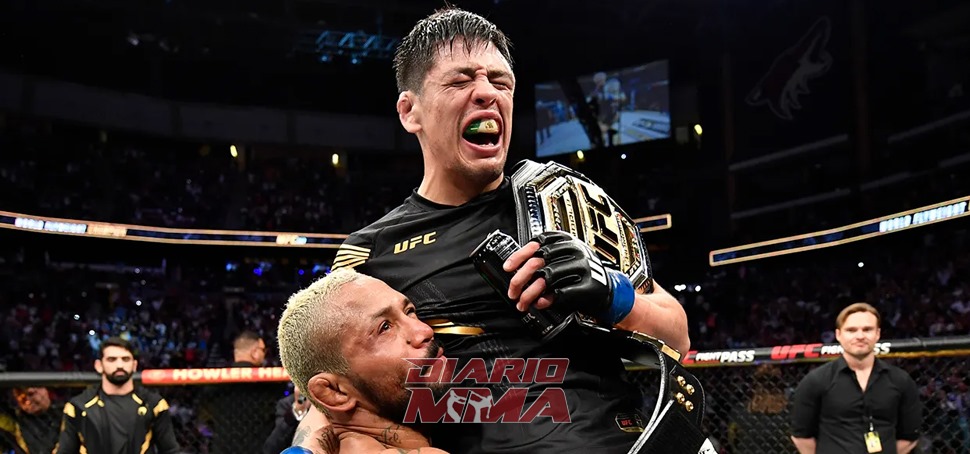 Brandon Moreno derrota por sumisión a Deiveson Figueiredo